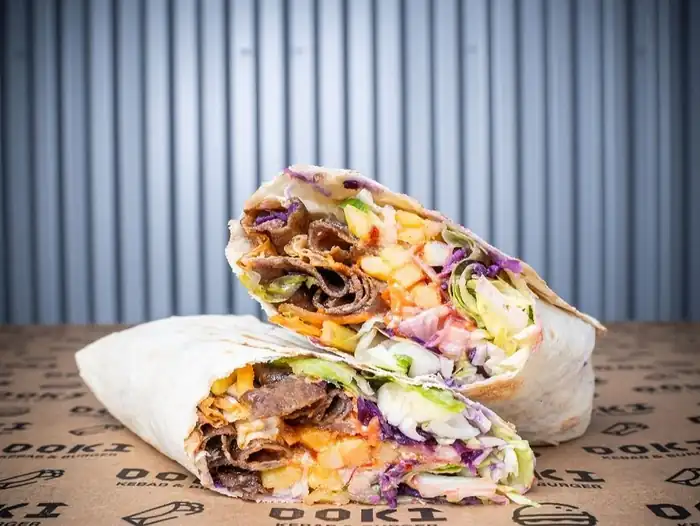 Fryto kebab z frytkami w środku